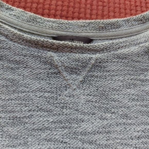 Denver Hayes Side Zippered 3/4 Sleeve Sweatshirt - Picture 15 of 16